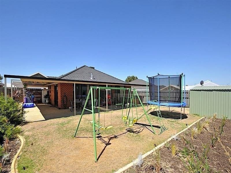 3 Gladman Pass, Ellenbrook WA 6069