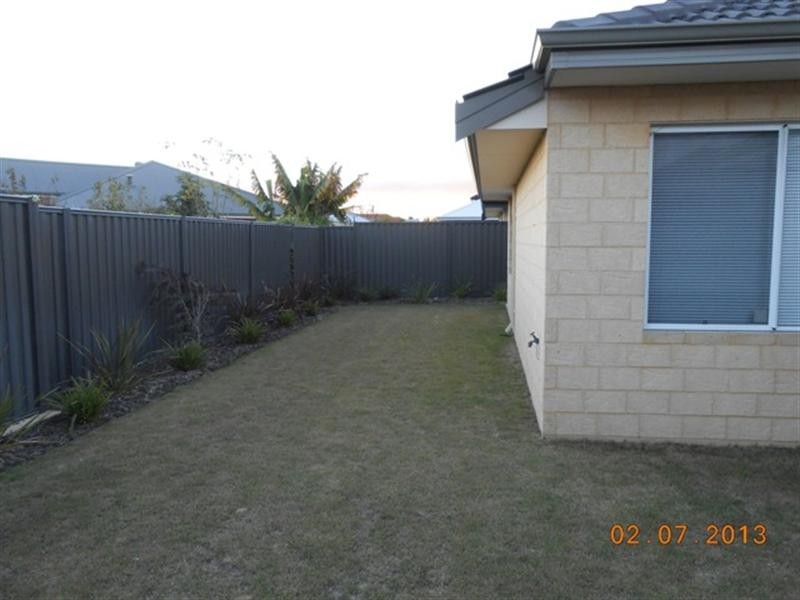 23 Monroe Cross, Aveley WA 6069