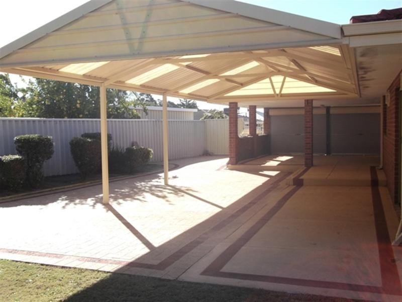 4 Estuary Place, Ballajura WA 6066