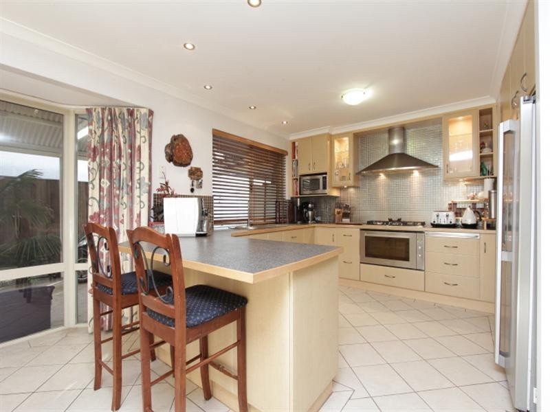 18 Mustang Drive, Henley Brook WA 6055