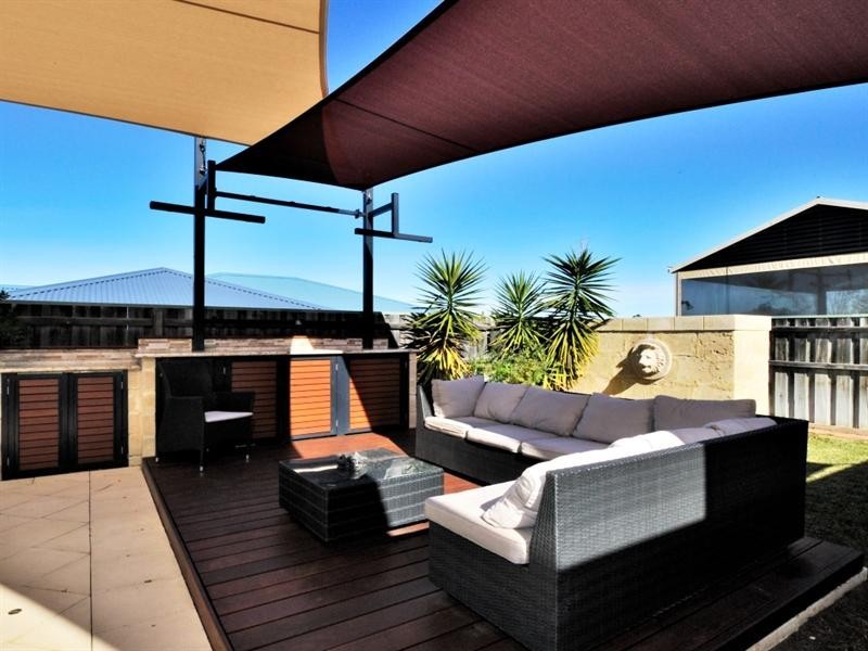 6 Brumby Avenue, Henley Brook WA 6055