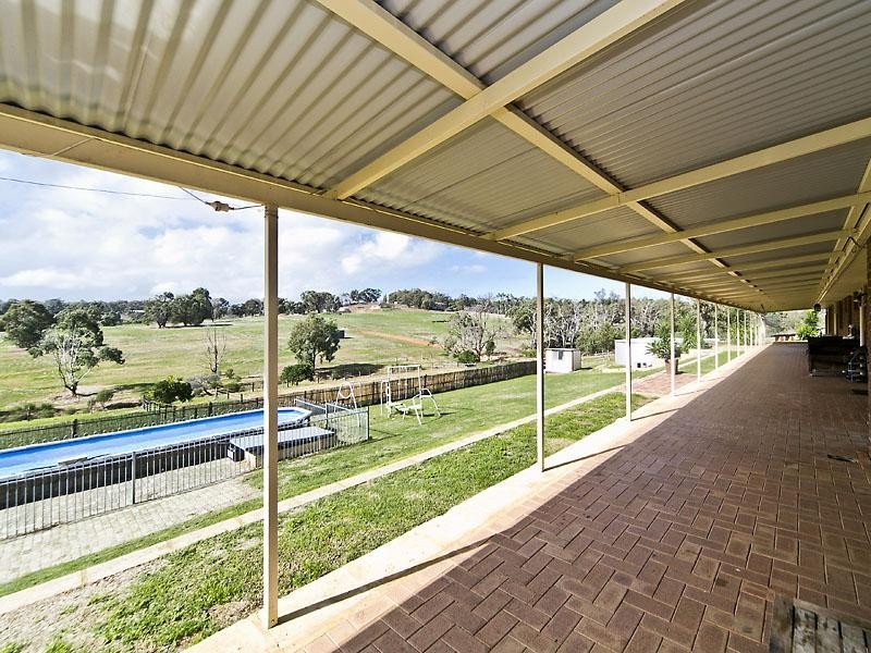 39 Taylor Road, Bullsbrook WA 6084