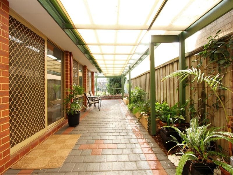 37 Midsummer Circle, Ellenbrook WA 6069