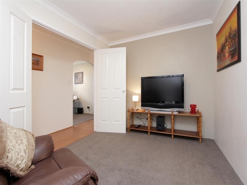 1 Ducane Way, Ellenbrook WA 6069