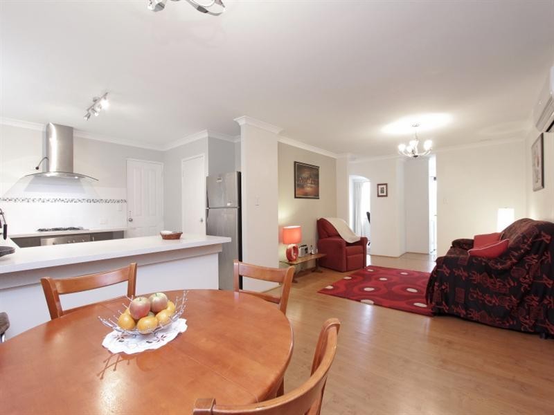 1 Ducane Way, Ellenbrook WA 6069