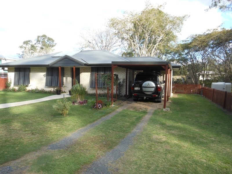 75 Elliott Street, Gin Gin QLD 4671
