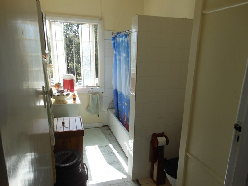 142 Bania Road, Mount Perry QLD 4671