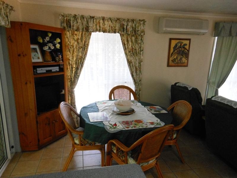 33 High School Road, Gin Gin QLD 4671