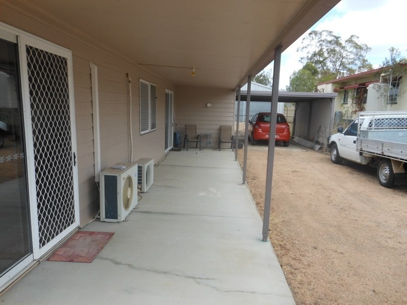 37 High School Road, Gin Gin QLD 4671