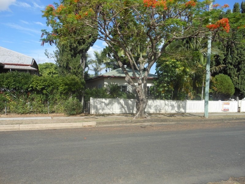 16 Mulgrave Street, Gin Gin QLD 4671