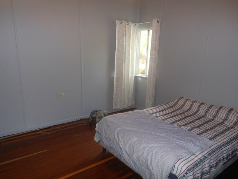 16 Mulgrave Street, Gin Gin QLD 4671