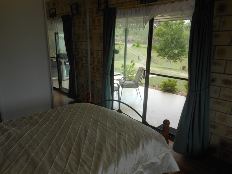 33 Woodswallow Drive, Gin Gin QLD 4671