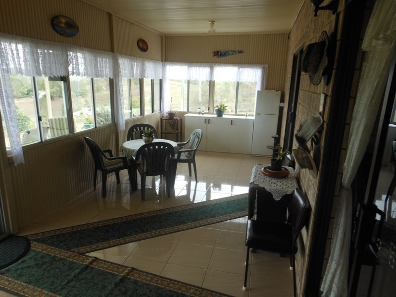 33 Woodswallow Drive, Gin Gin QLD 4671