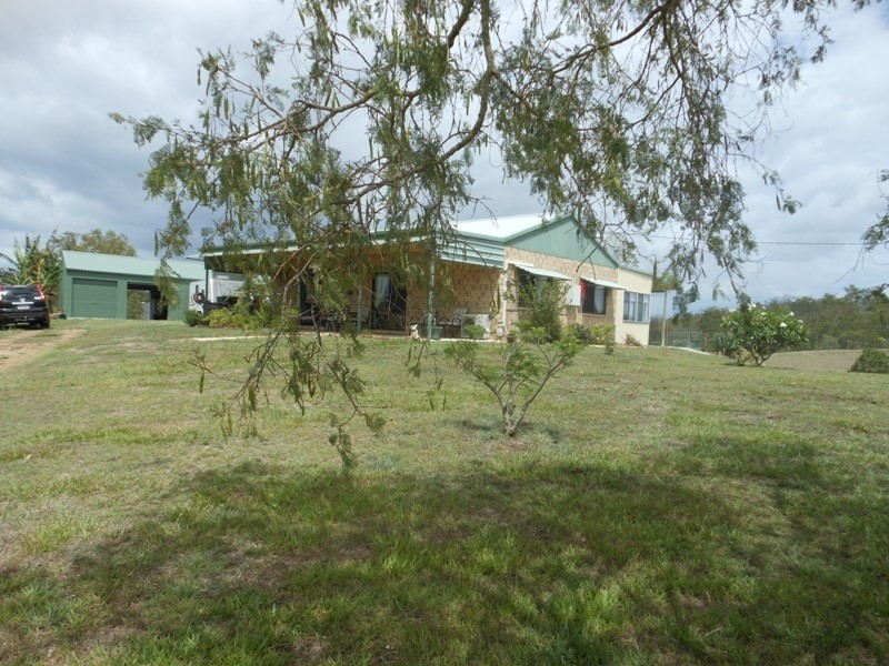 33 Woodswallow Drive, Gin Gin QLD 4671
