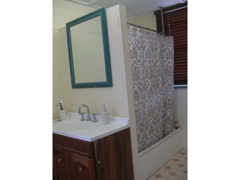 130 Theils Road, Gin Gin QLD 4671