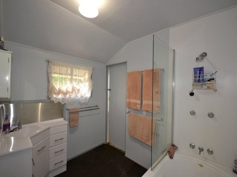 1533 Gin Gin-Mt Perry Road, Gin Gin QLD 4671