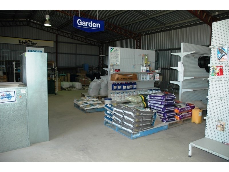 77 Elderslie Street, Winton QLD 4735