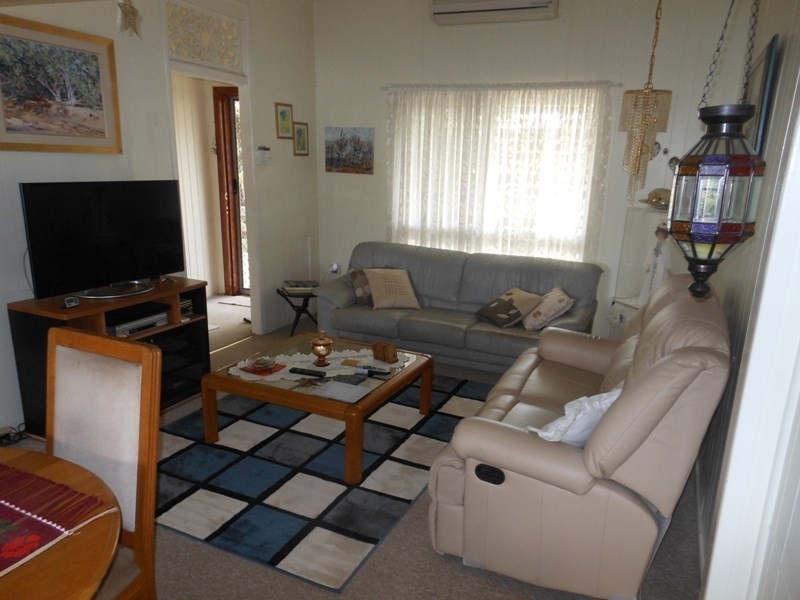 19 Mulgrave Street, Gin Gin QLD 4671