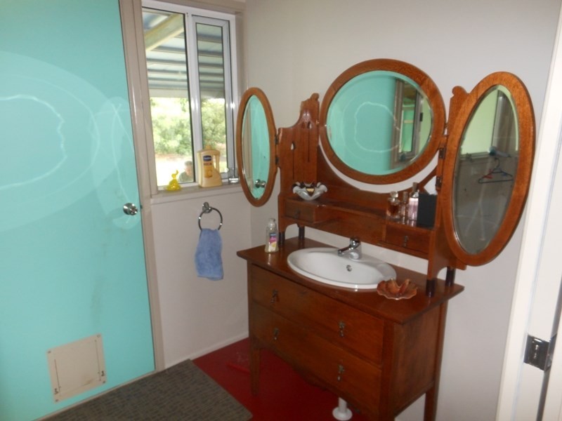 80 Powells Road, Gin Gin QLD 4671