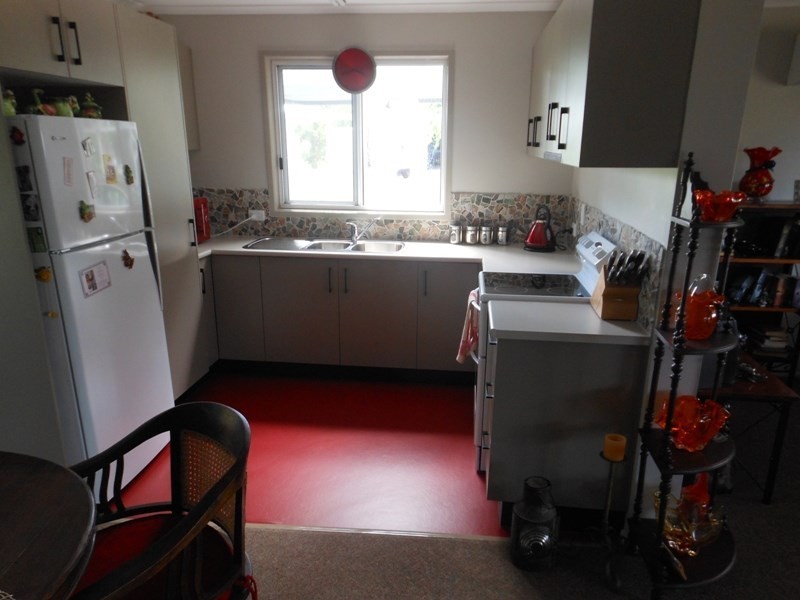 80 Powells Road, Gin Gin QLD 4671