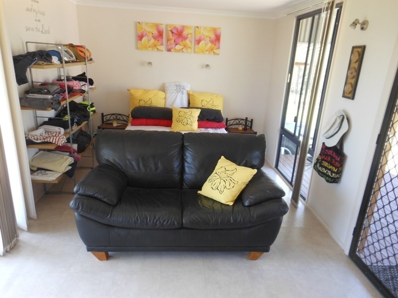 19 Stronachs Road, Horse Camp QLD 4671