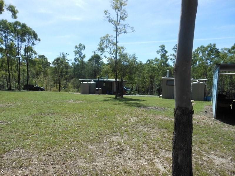 19 Stronachs Road, Horse Camp QLD 4671