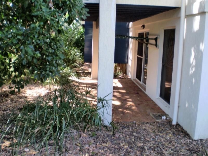 Moore Park Beach QLD 4670