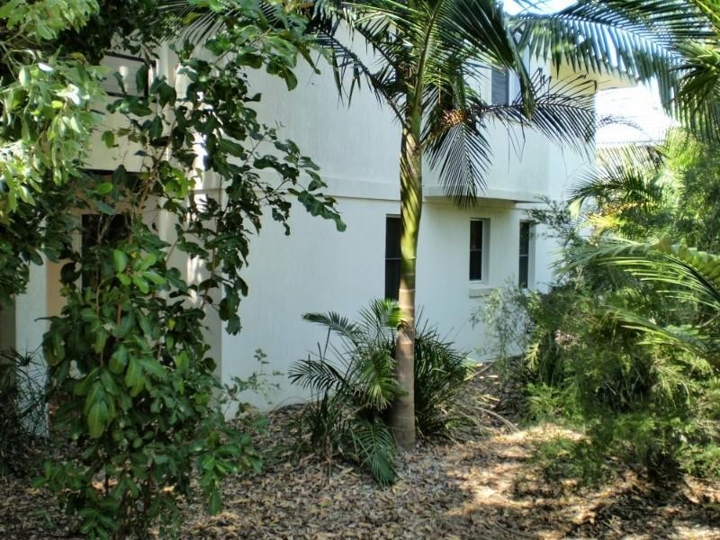 Moore Park Beach QLD 4670