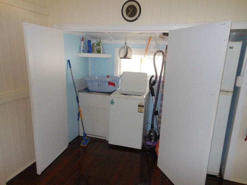 125 BIshops Road, Gin Gin QLD 4671