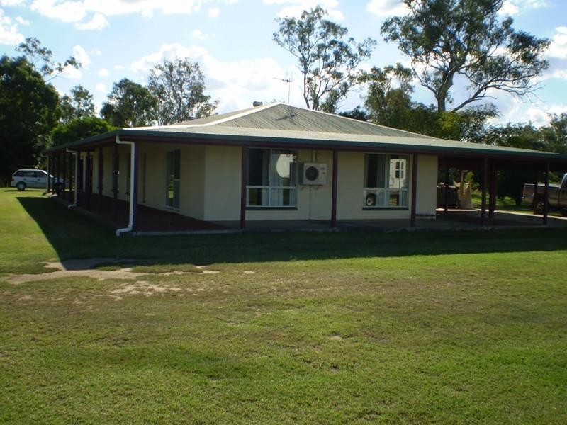 Wallaville QLD 4671
