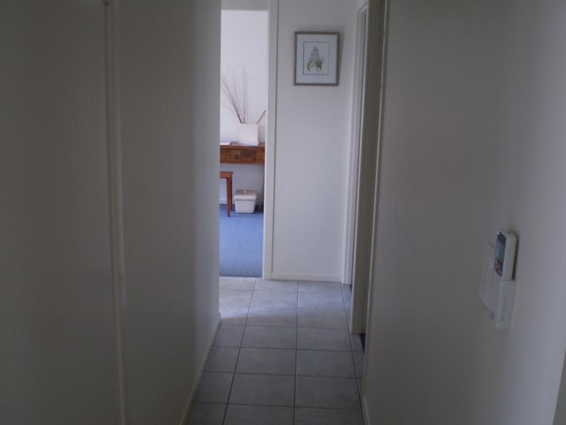 2/25 High School Road, Gin Gin QLD 4671