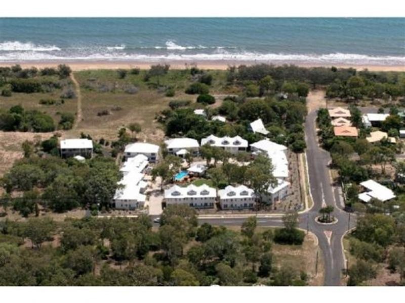 Moore Park Beach QLD 4670