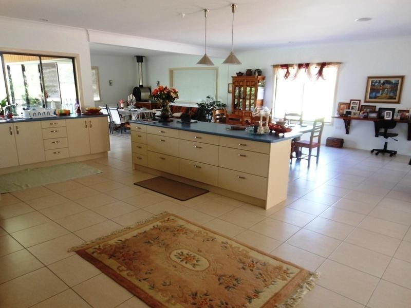 85 Settlers Court, Maroondan QLD 4671