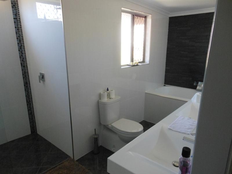 20 TOBINS SHORTCUT Road, Gin Gin QLD 4671