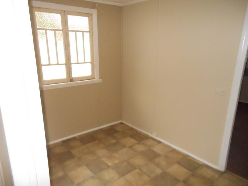 41 Ellerays Road, Mcilwraith QLD 4671