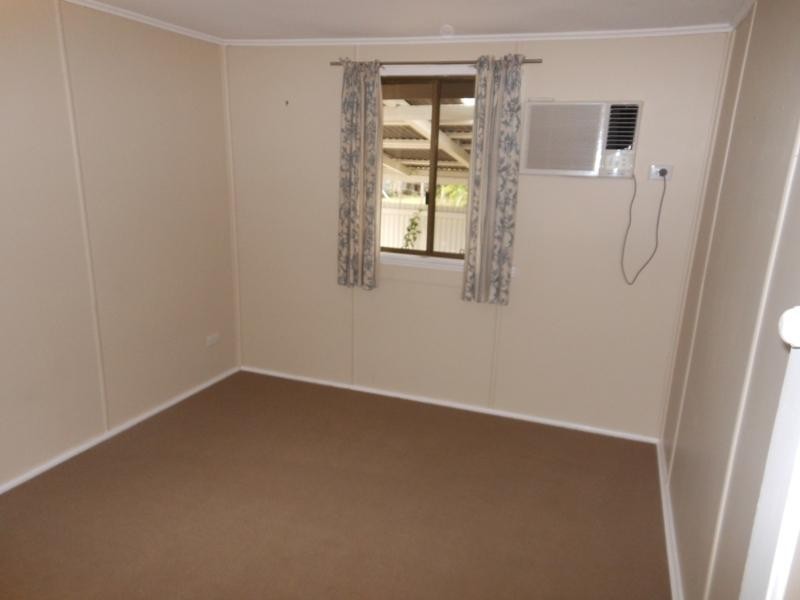 41 Ellerays Road, Mcilwraith QLD 4671