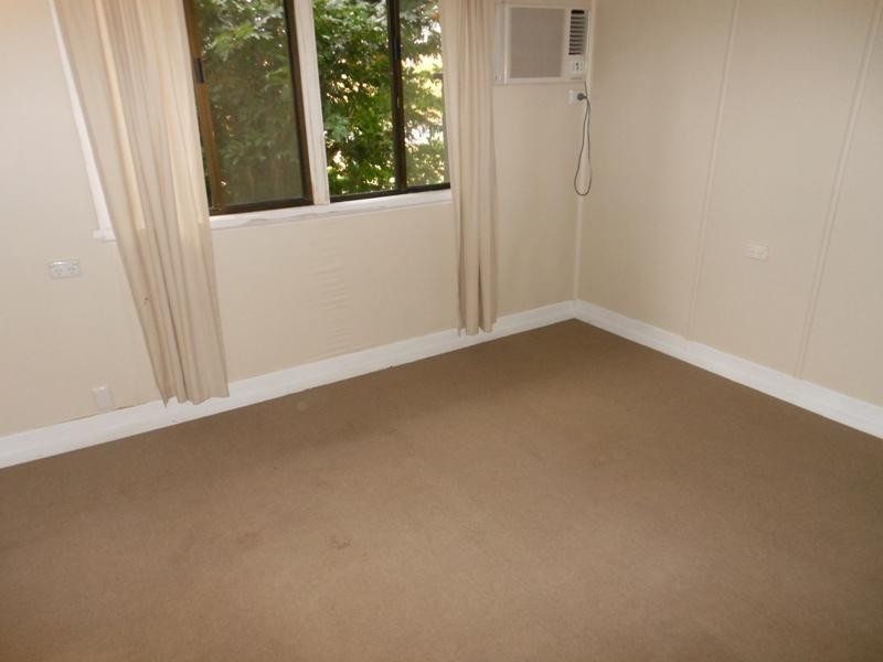 41 Ellerays Road, Mcilwraith QLD 4671