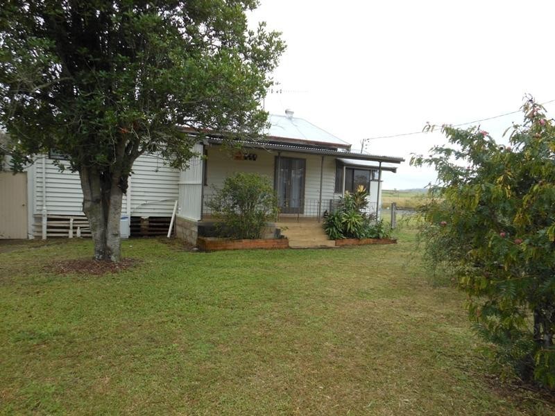 41 Ellerays Road, Mcilwraith QLD 4671