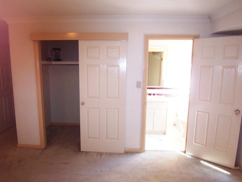 Tanah Merah QLD 4128