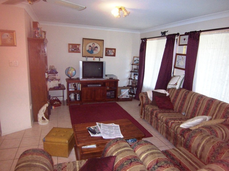 38 Awoonga Street, Marsden QLD 4132