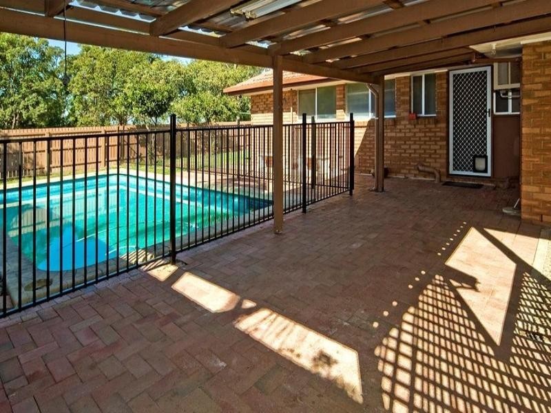 19 Jilbard Drive, Springwood QLD 4127