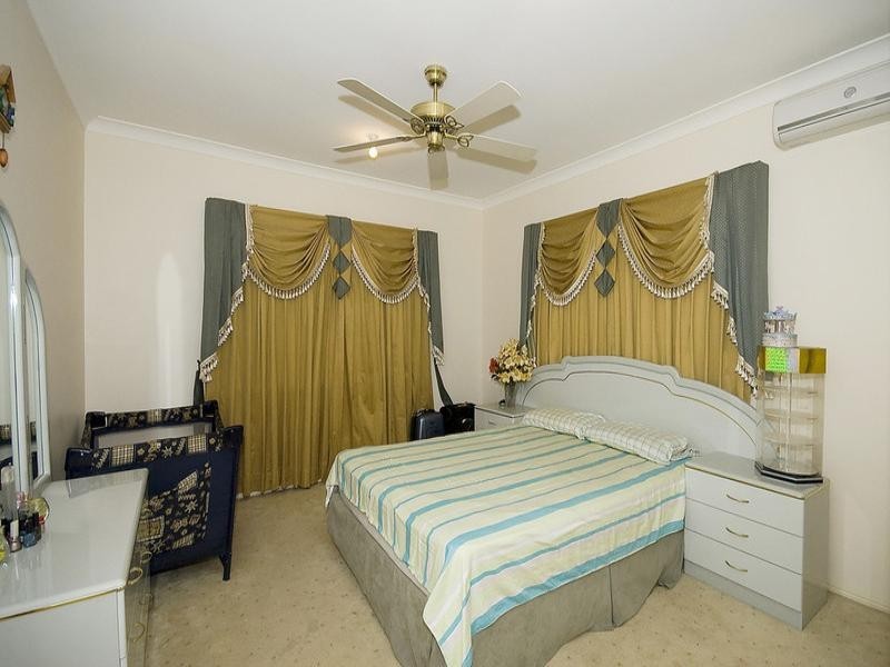 Meadowbrook QLD 4131