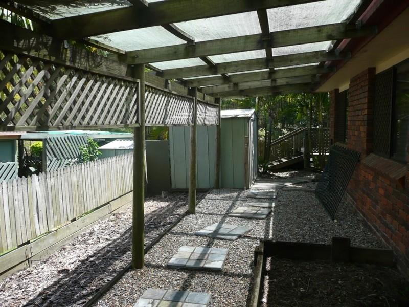 22 Deloraine Drive, Springwood QLD 4127