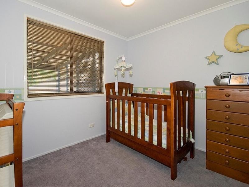 12 Southmore Street, Daisy Hill QLD 4127