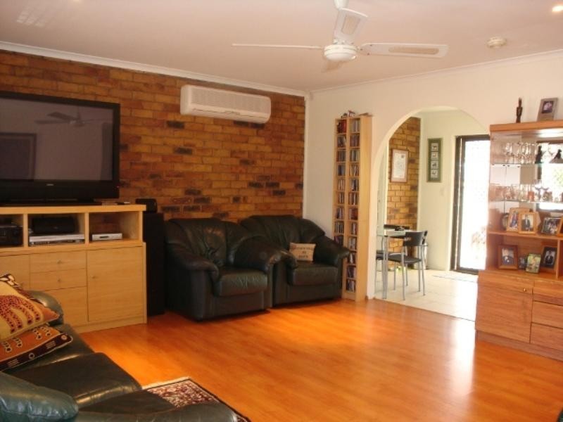 32 Gamenya Drive, Springwood QLD 4127