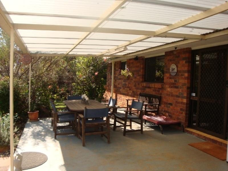 32 Gamenya Drive, Springwood QLD 4127