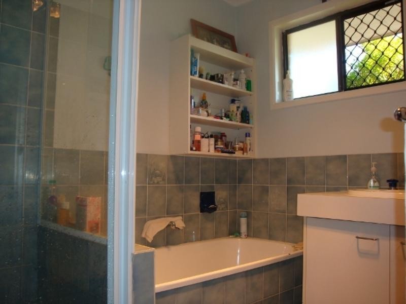 32 Gamenya Drive, Springwood QLD 4127