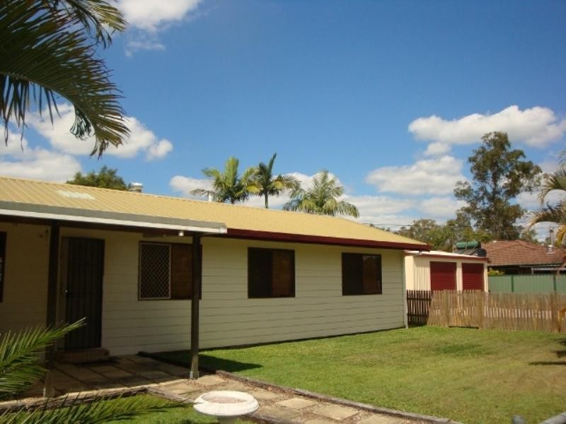 8 Phie Street, Loganlea QLD 4131