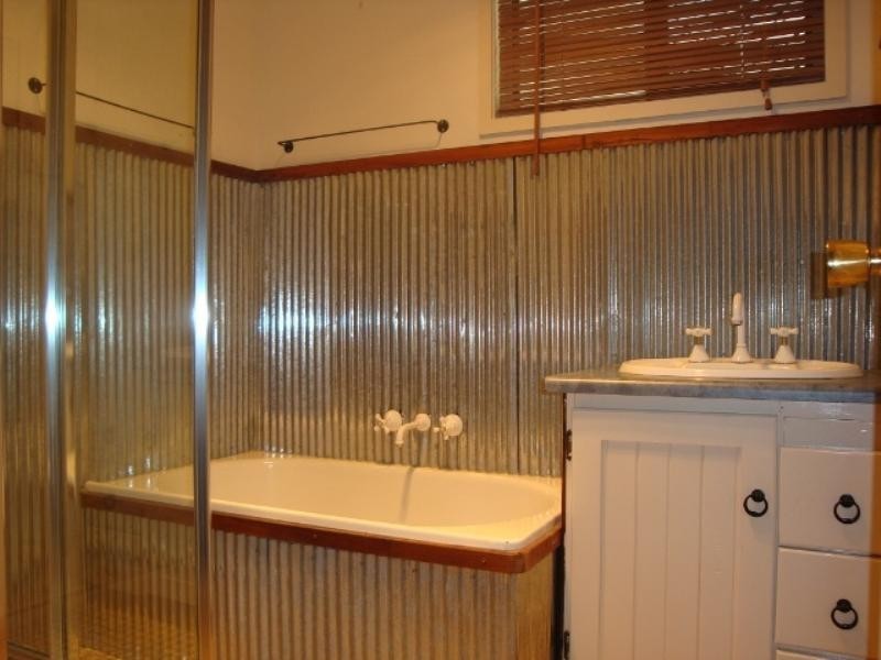 8 Phie Street, Loganlea QLD 4131