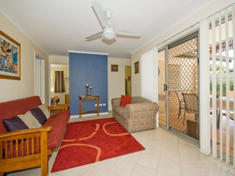 64 Jardine Drive, Springwood QLD 4127